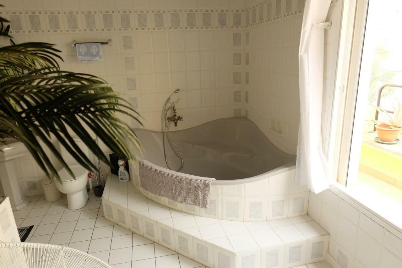 B&B Le Patio En Ville - Chambres D'Hotes Narbonne Exteriér fotografie